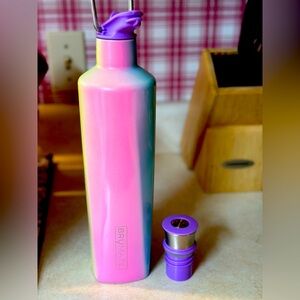 BRUMATE TYE DYE WATER/BEVERAGE BOTTLE